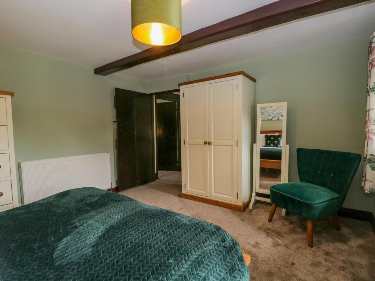 Ewedale Farm Villa Ulverston Bagian luar foto