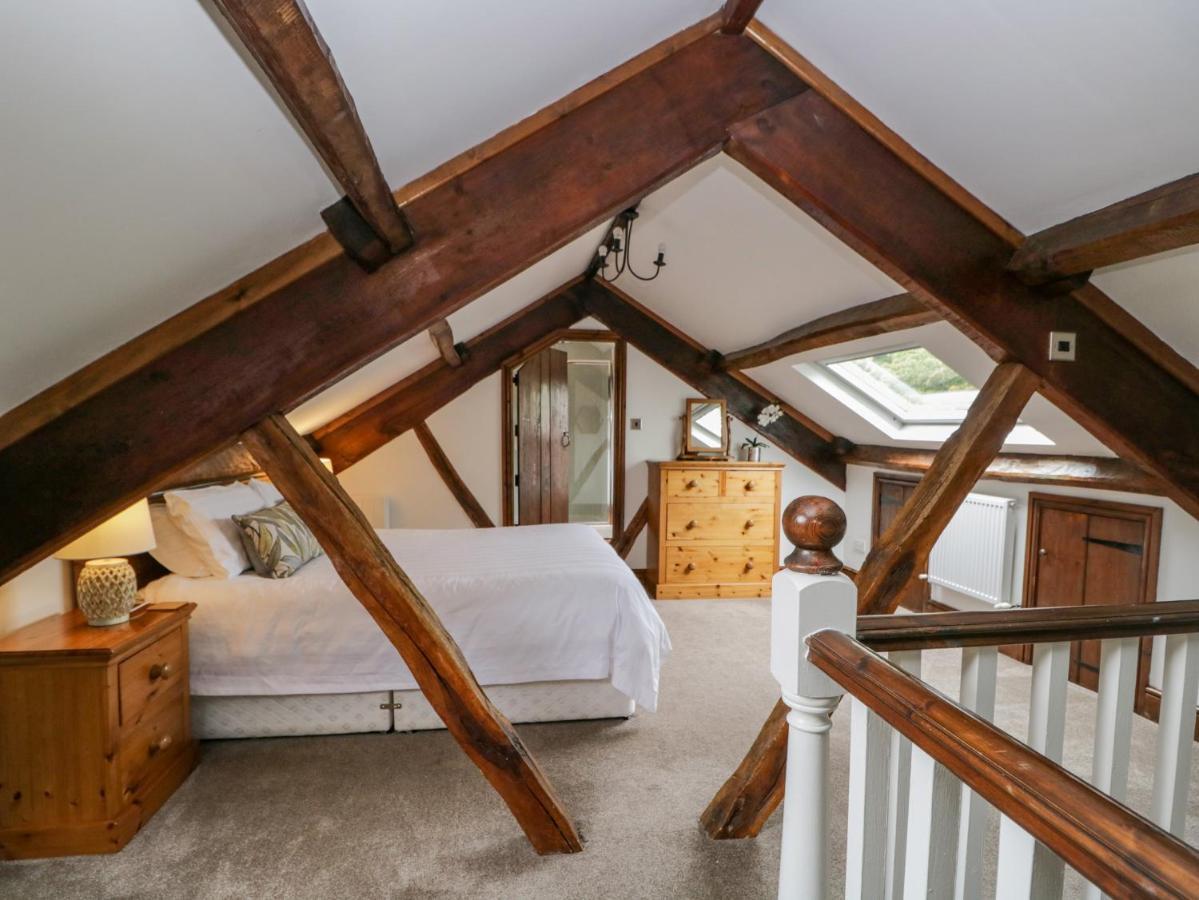 Ewedale Farm Villa Ulverston Bagian luar foto