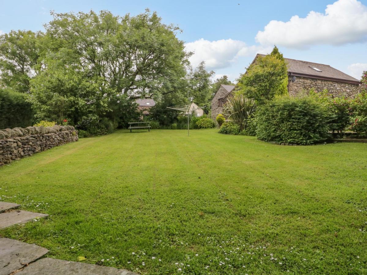 Ewedale Farm Villa Ulverston Bagian luar foto