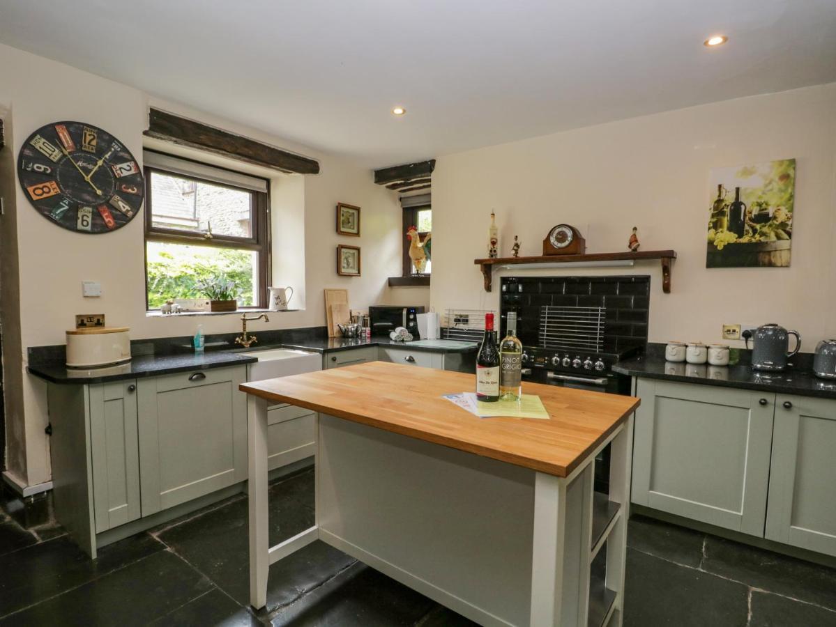 Ewedale Farm Villa Ulverston Bagian luar foto