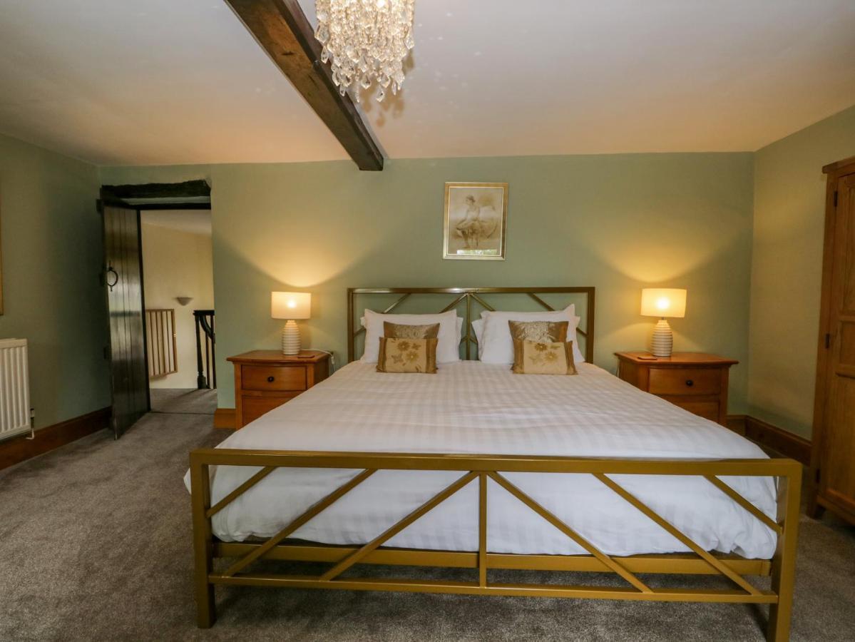 Ewedale Farm Villa Ulverston Bagian luar foto