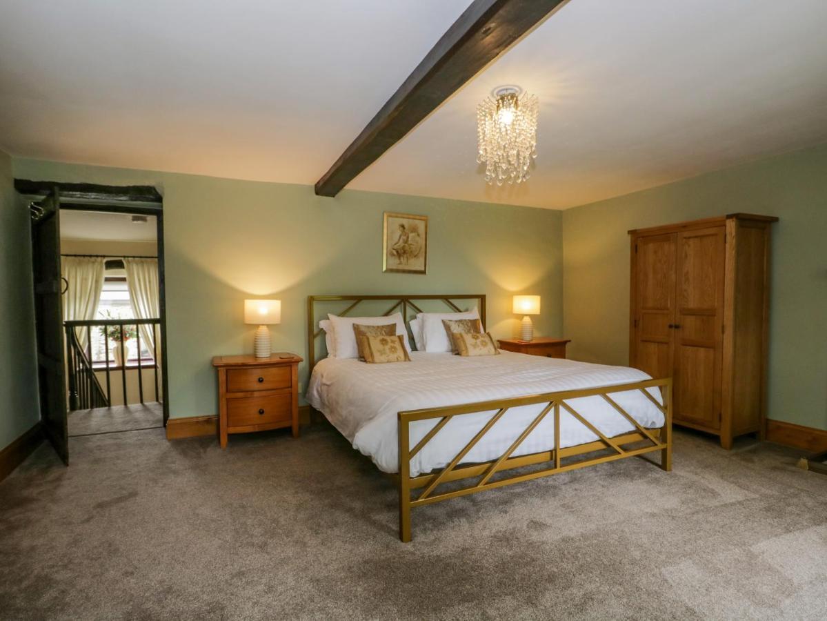 Ewedale Farm Villa Ulverston Bagian luar foto