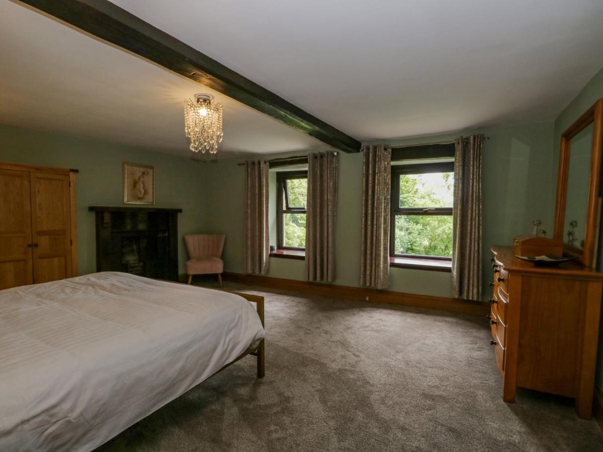 Ewedale Farm Villa Ulverston Bagian luar foto